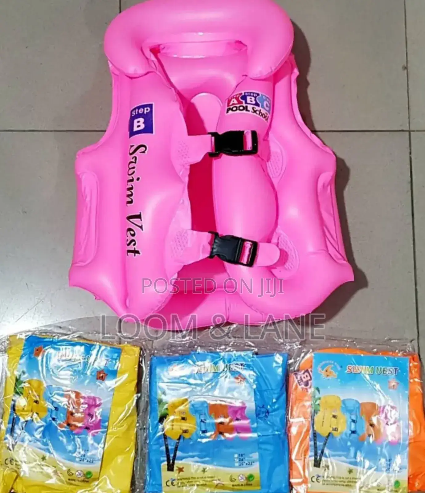 Kids' Inflatable Floating Swim Vest