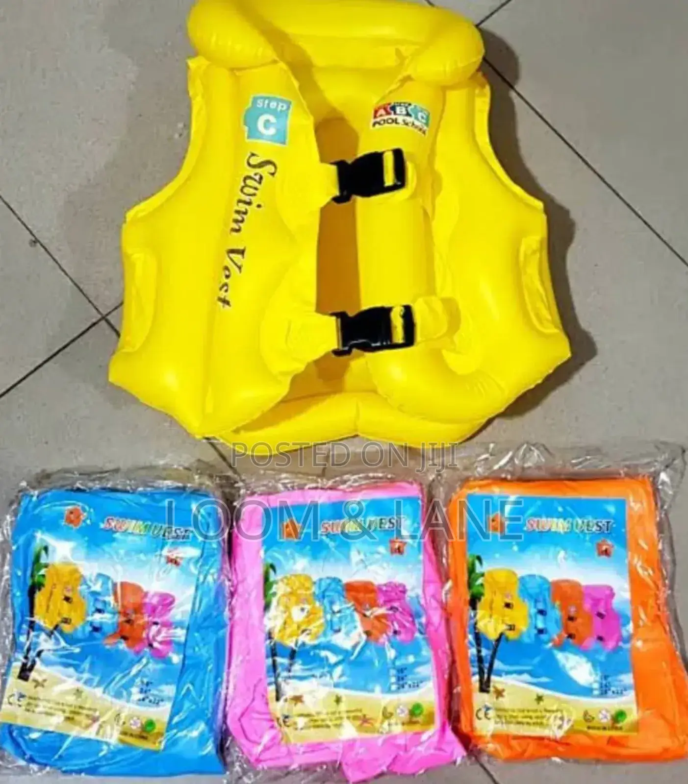 Kids' Inflatable Floating Swim Vest