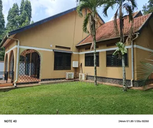 3bdrm Bungalow in Fs Properties Ltd, Nakawa for rent