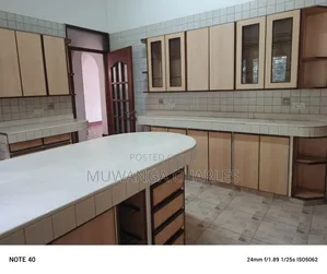 3bdrm Bungalow in Fs Properties Ltd, Nakawa for rent