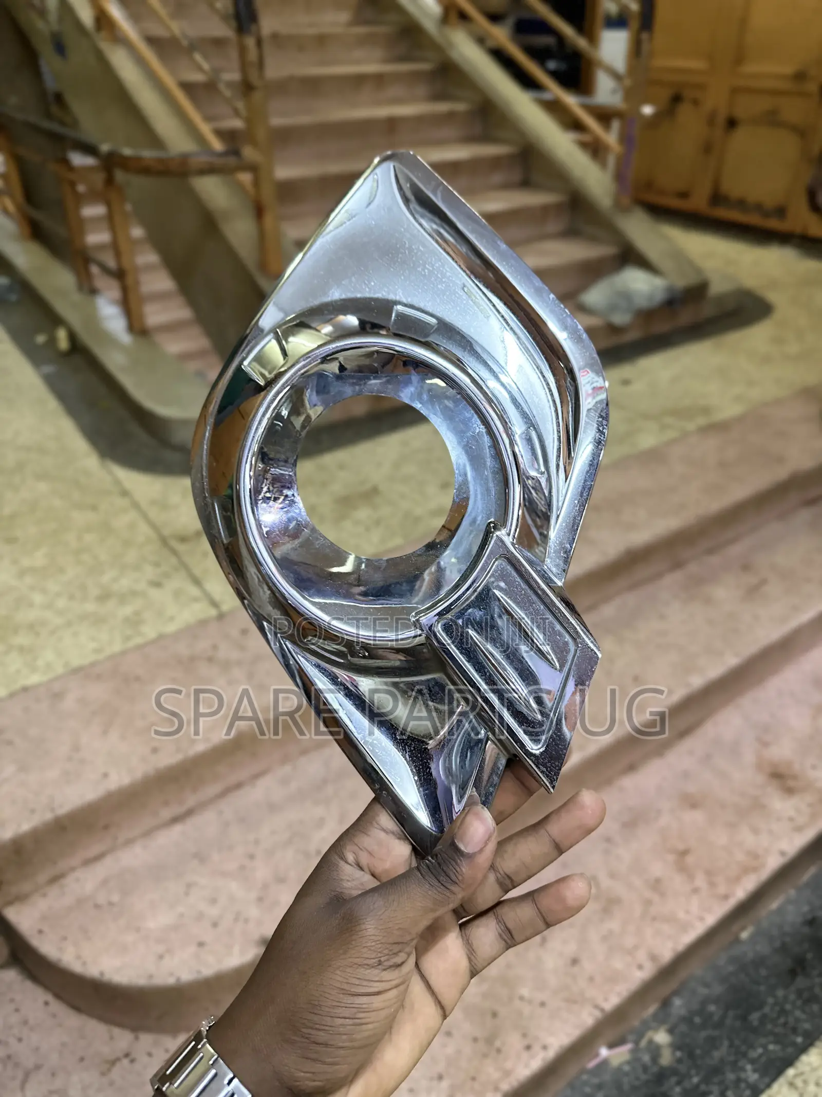 Hilux Revo 2015 - 2018 Spotlight Chrome Moulding