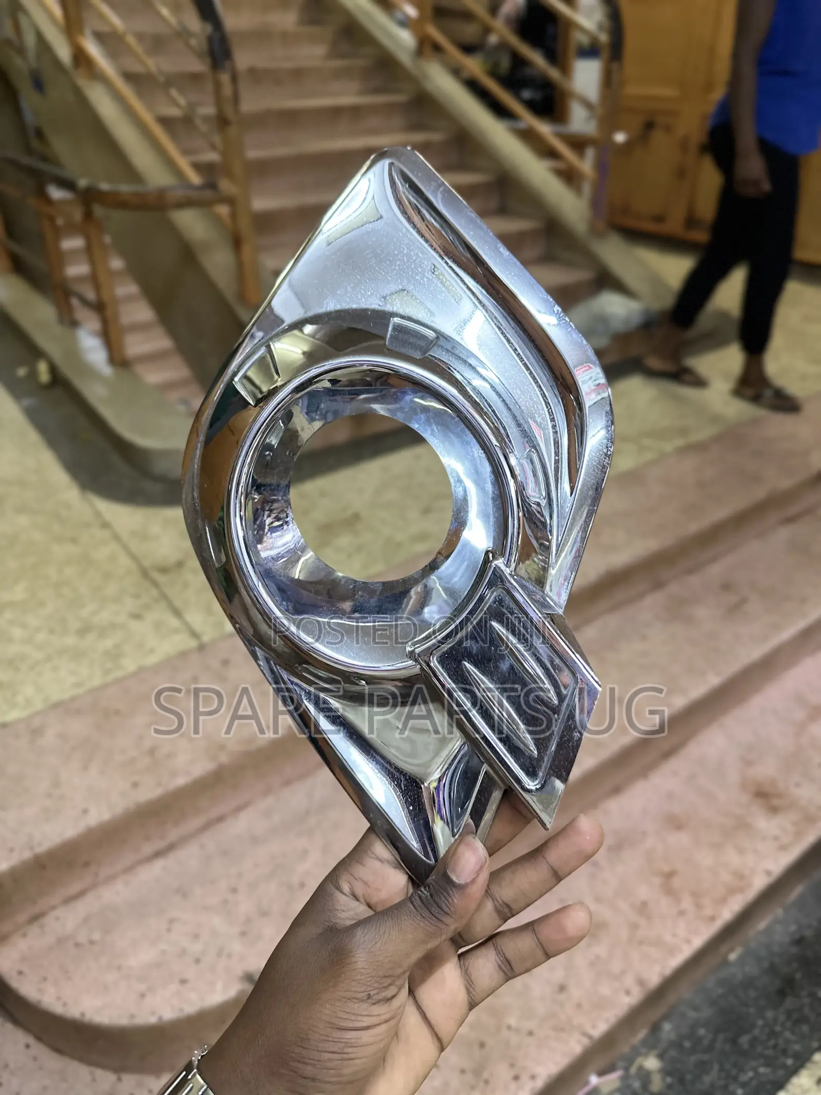 Hilux Revo 2015 - 2018 Spotlight Chrome Moulding