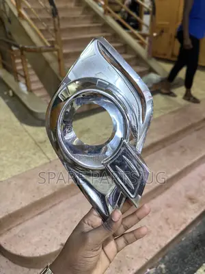 Hilux Revo 2015 - 2018 Spotlight Chrome Moulding