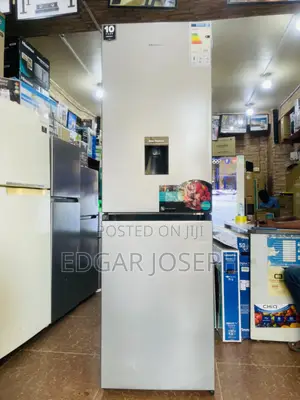 Hisense 330L Frost Free Refrigerator