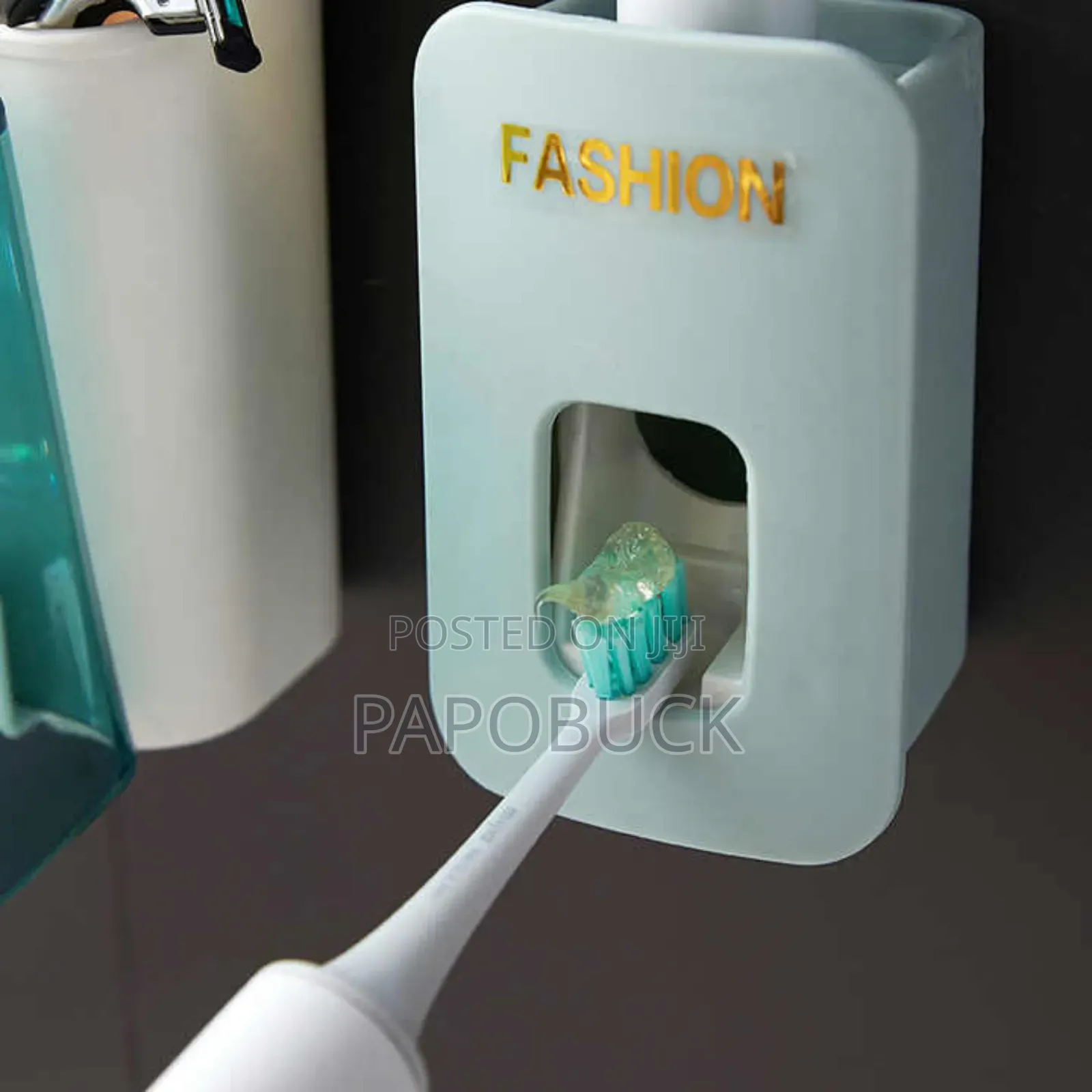 High Quality Wall Mounted Toothpaste Dispenser