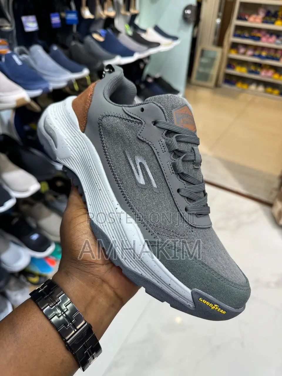 Classic Men Sketchers in Stock