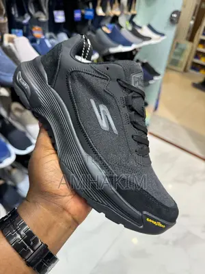 Classic Men Sketchers in Stock