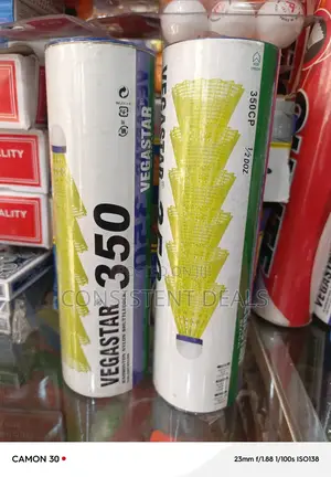 Vegastar 6pcs Badminton Shuttle Cocks