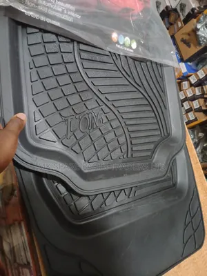 Floor Mats for 5 Seaters