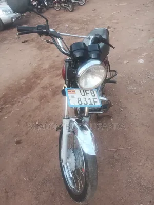 Bajaj Boxer 100 2022 Red