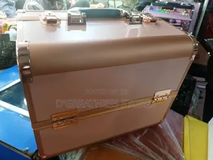 Make Up Kits Boxes