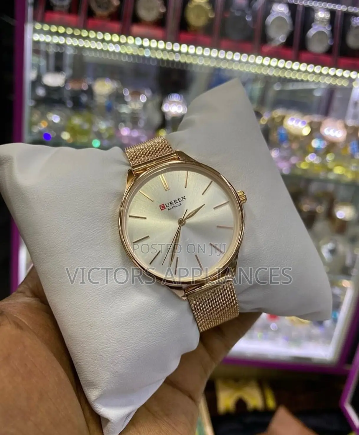 Curren Watch