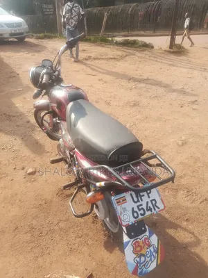 Bajaj CT 110X 2022 Red