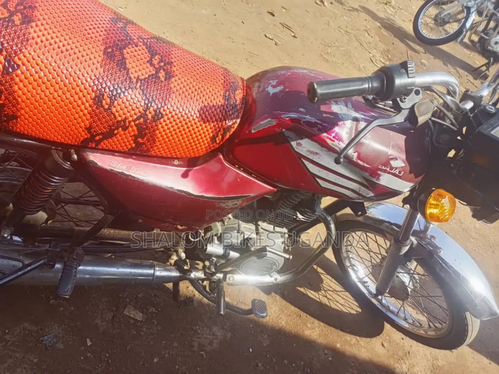 Bajaj Boxer 2013 Red