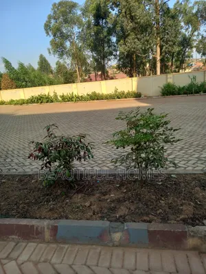 Furnished 4bdrm Condo in Najjera, Central Division for sale
