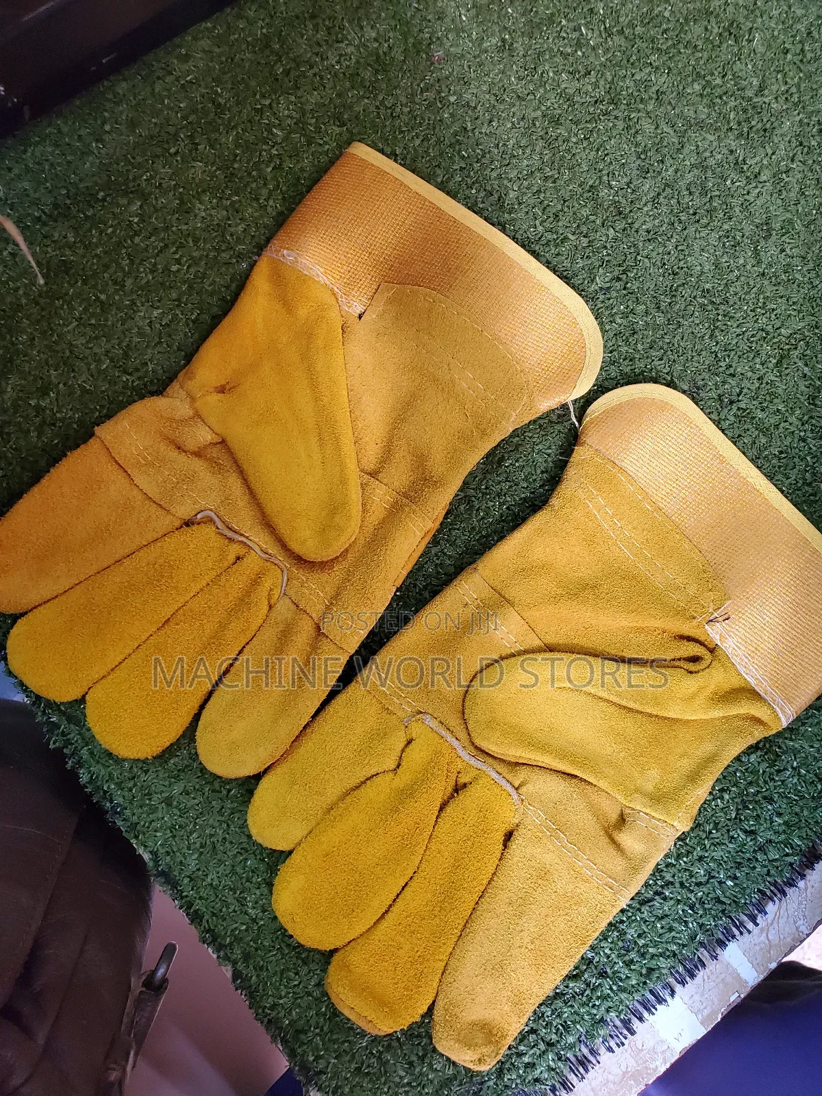 Leather Short Gloves