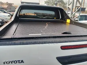 Toyota Hilux Revo Double Cab Deisel 2.8 AWD 2019 White