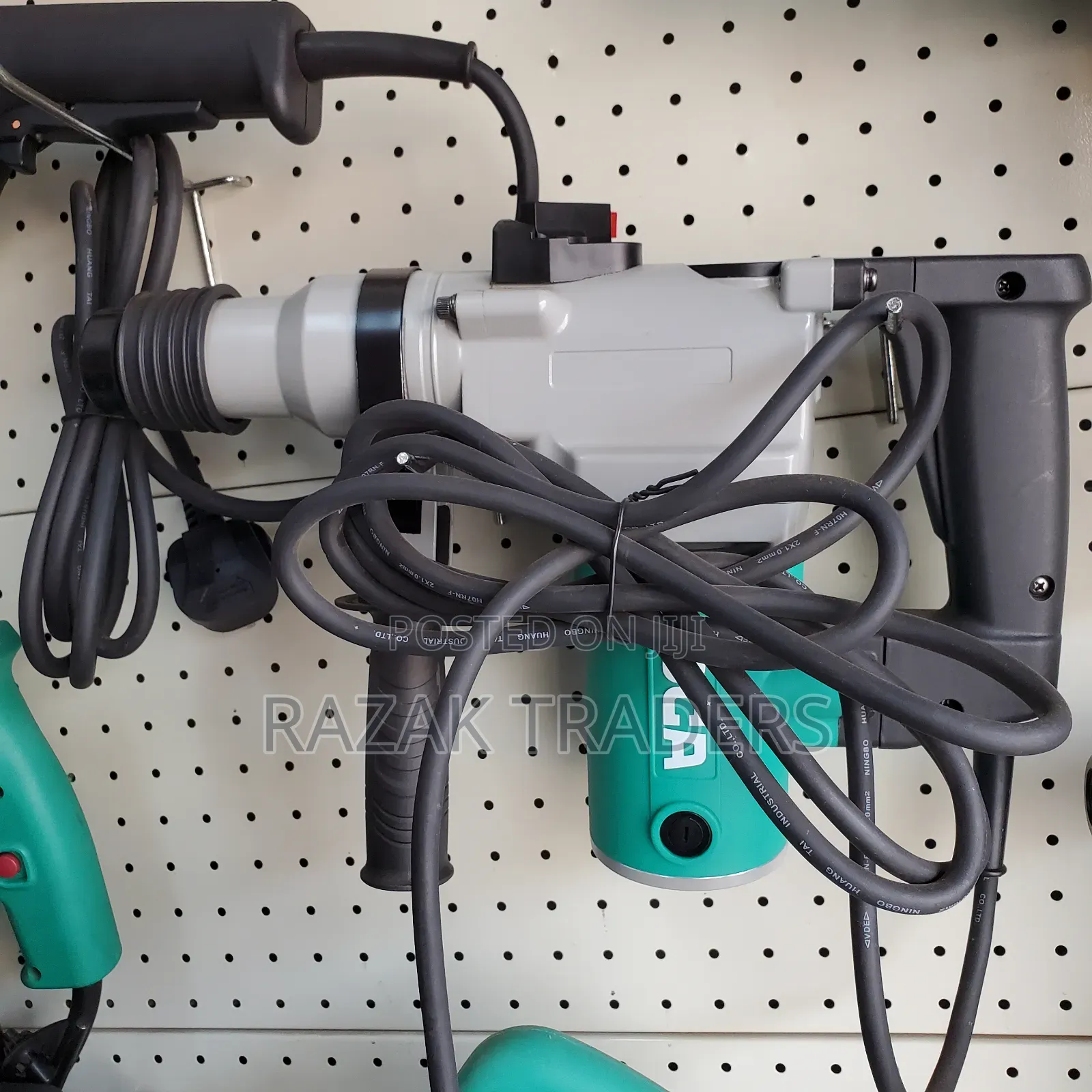 DCA (AZC03-26B) 26mm Rotary Hammer,