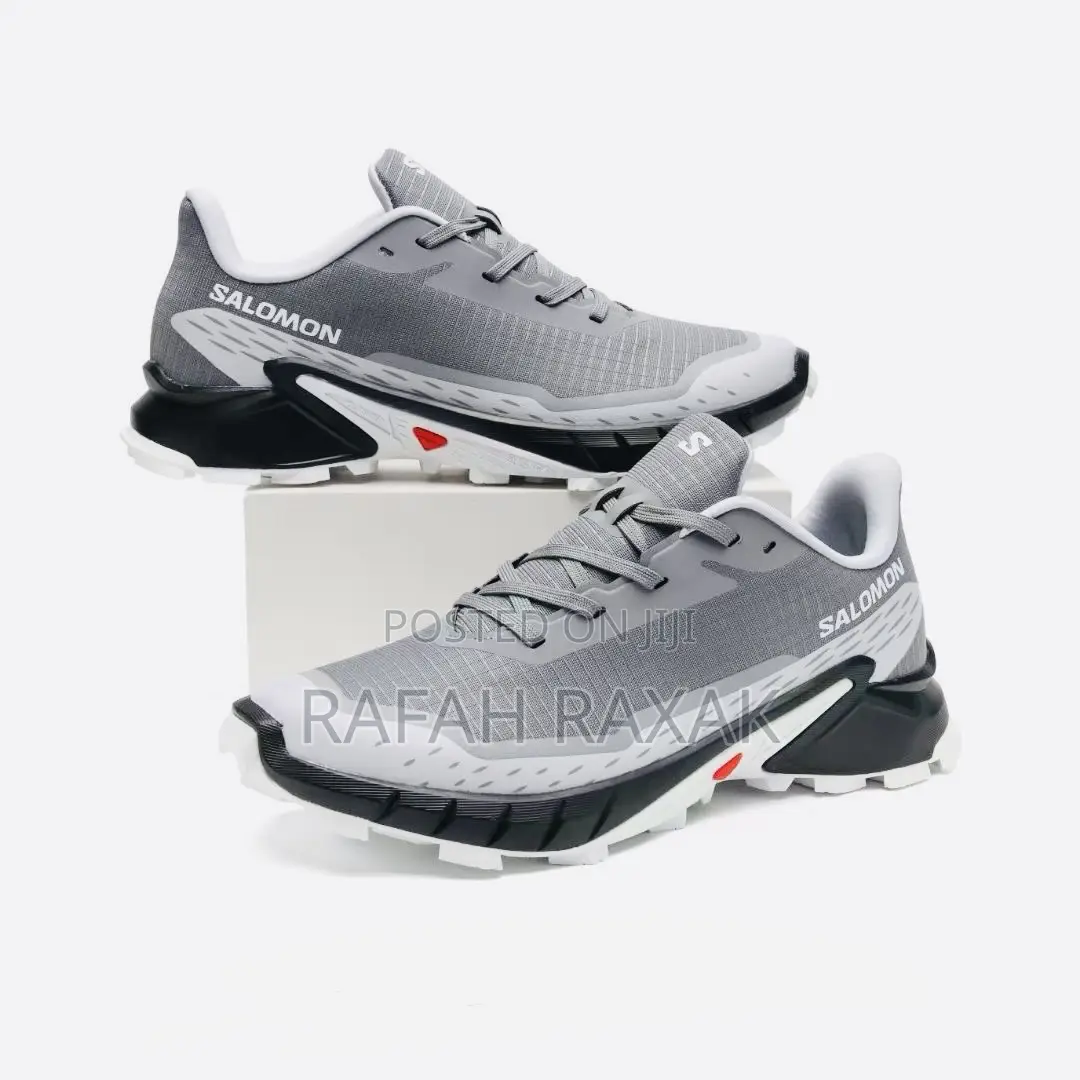 Original Mid Grey Salomon Alphacross 5 Trial Running Sneaker