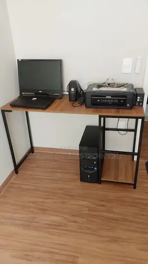 120 Cm Metal Steel Frame Office Desk Table/ Reading Table
