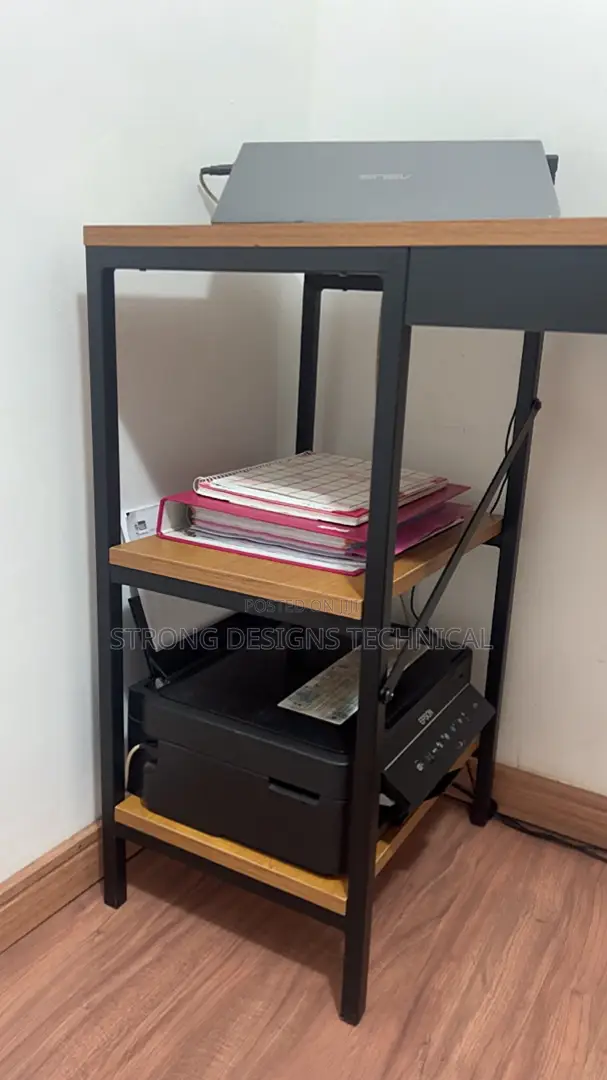 120 Cm Metal Steel Frame Office Desk Table/ Reading Table