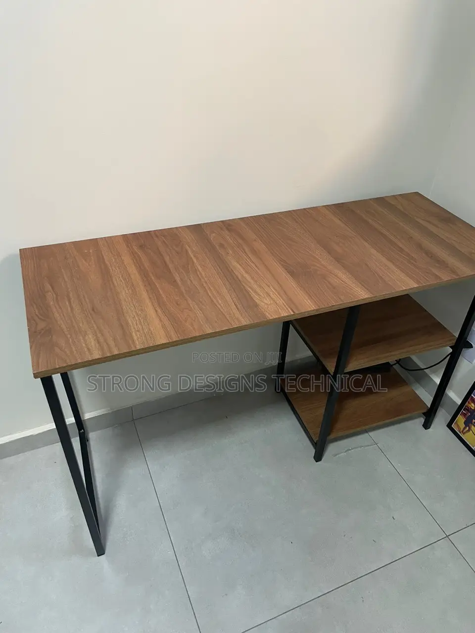 120 Cm Metal Steel Frame Office Desk Table/ Reading Table