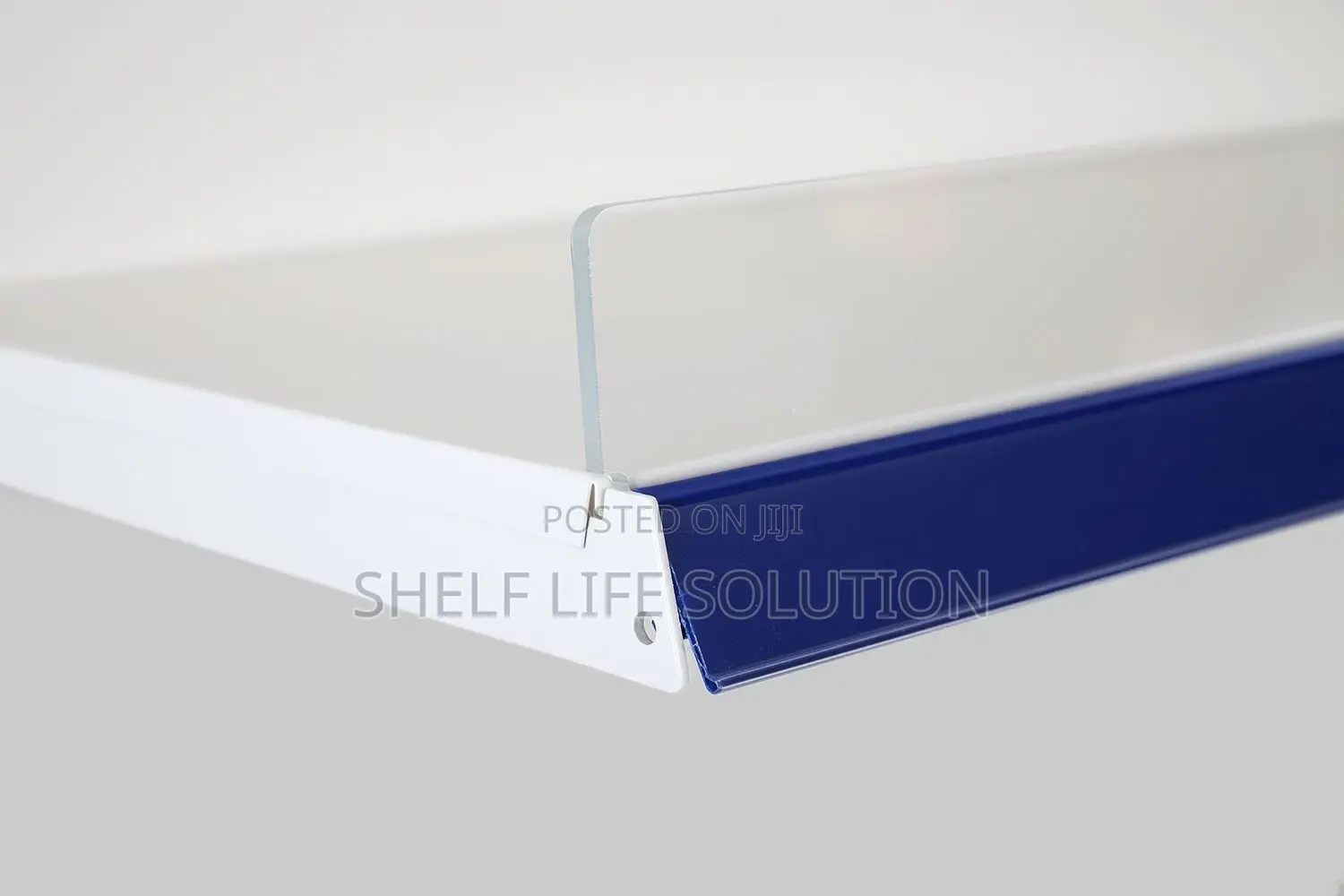 Shelf Riser (Acrylic)