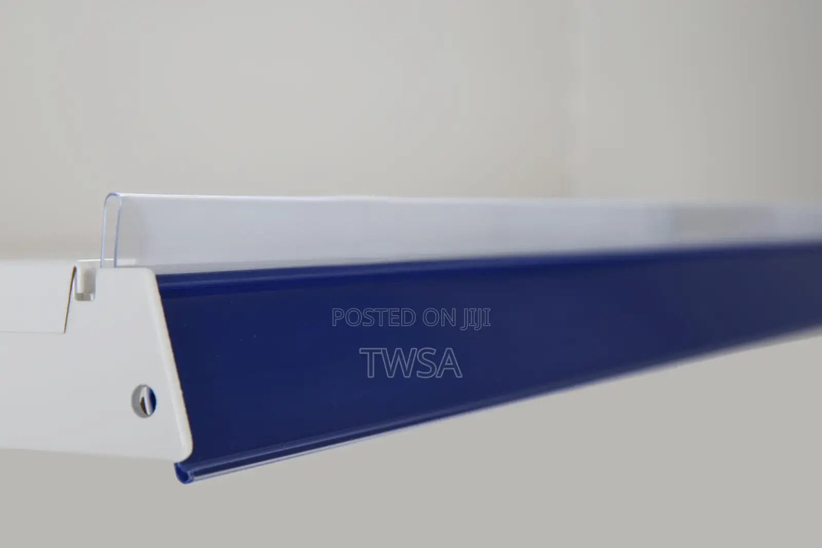Shelf Riser - Small Plastic Biscuit Stop