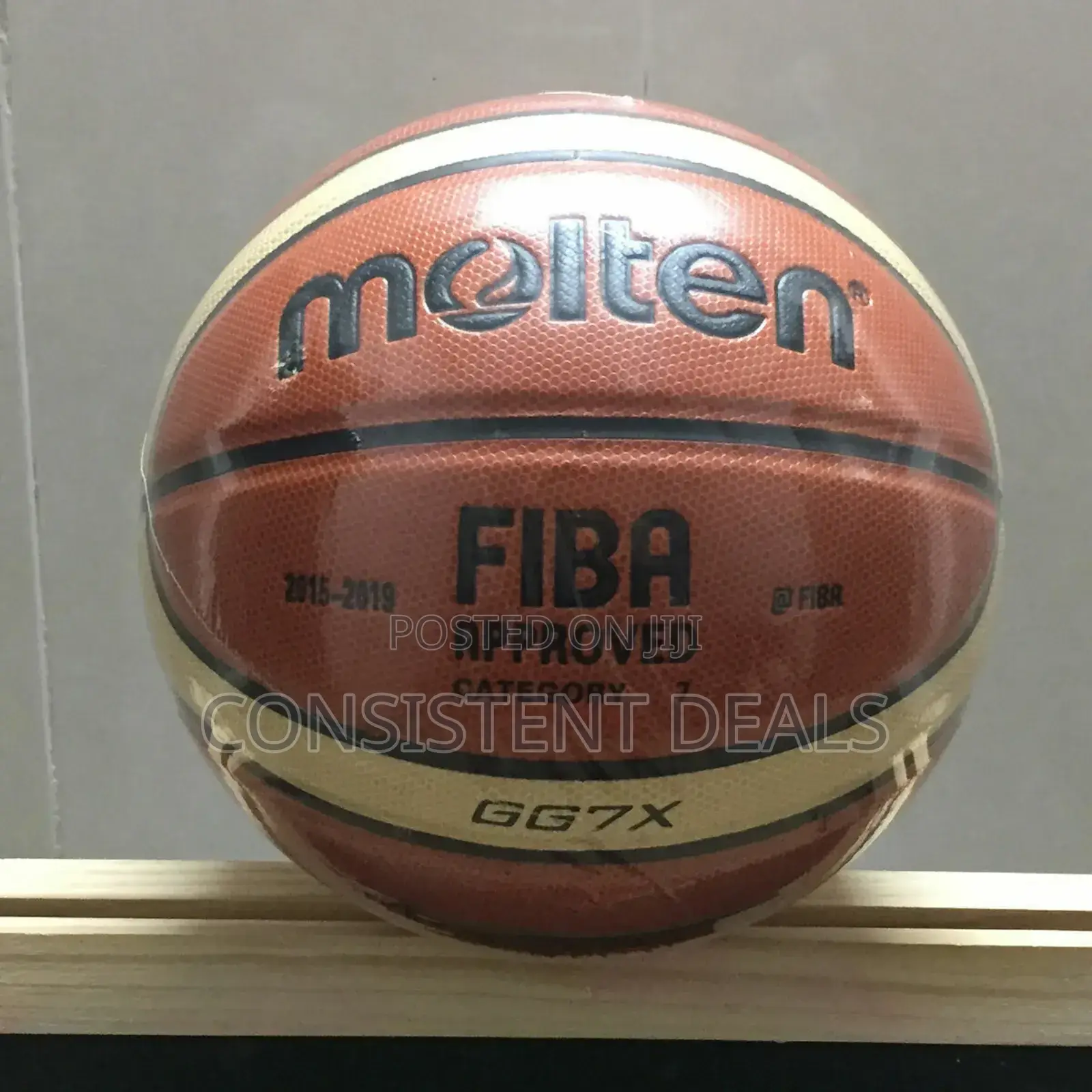 Molten GG7X Size 7 Basketball Ball
