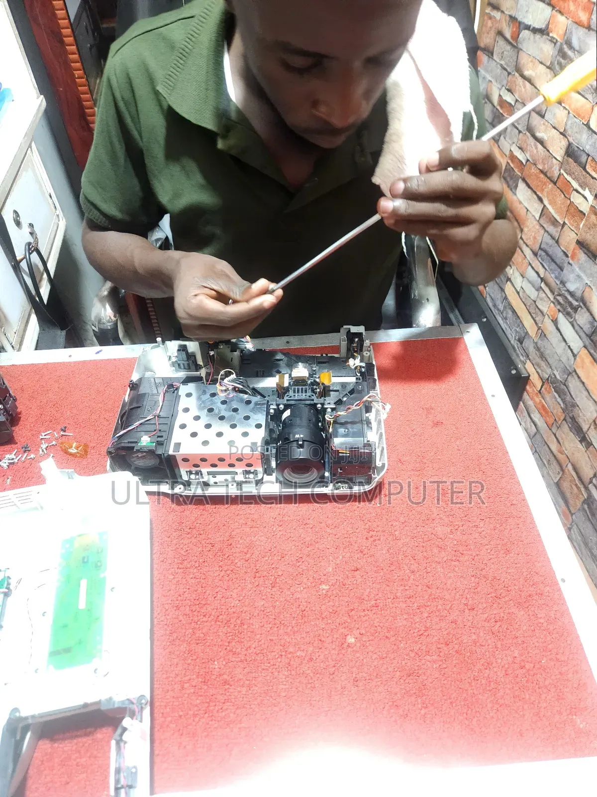Projectors Repairs, Servicing and Maintenance