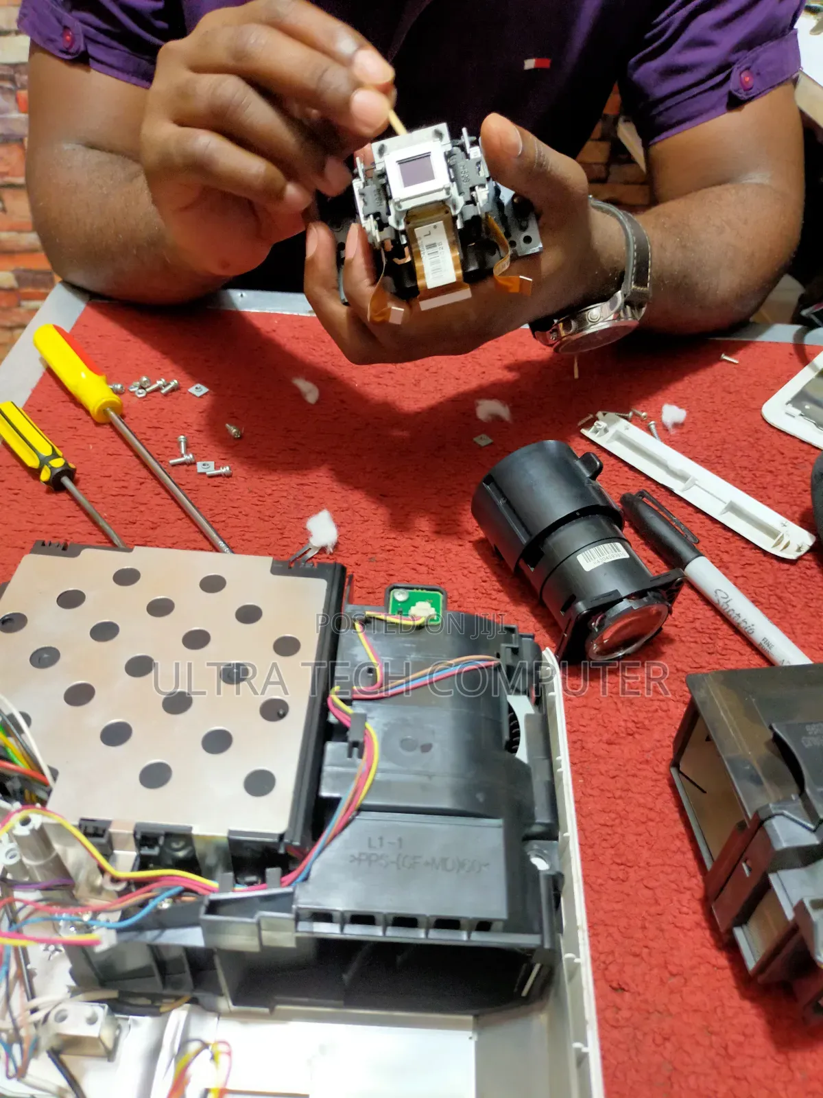 Projector Repair, Sales Servicing And Maintenance