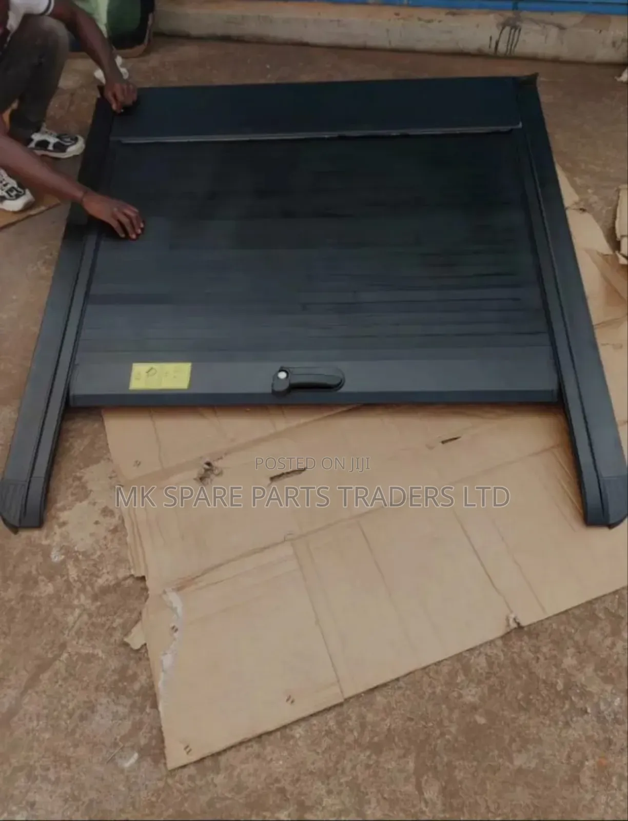 Car Top Covers and Decker Covers for Hilux