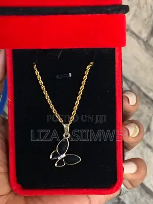 Simple Lady’S Necklaces