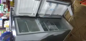 ADH 138 Refrigerator