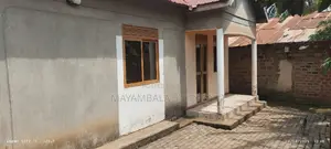 2bdrm House in Ssabagabo-Makindye for sale