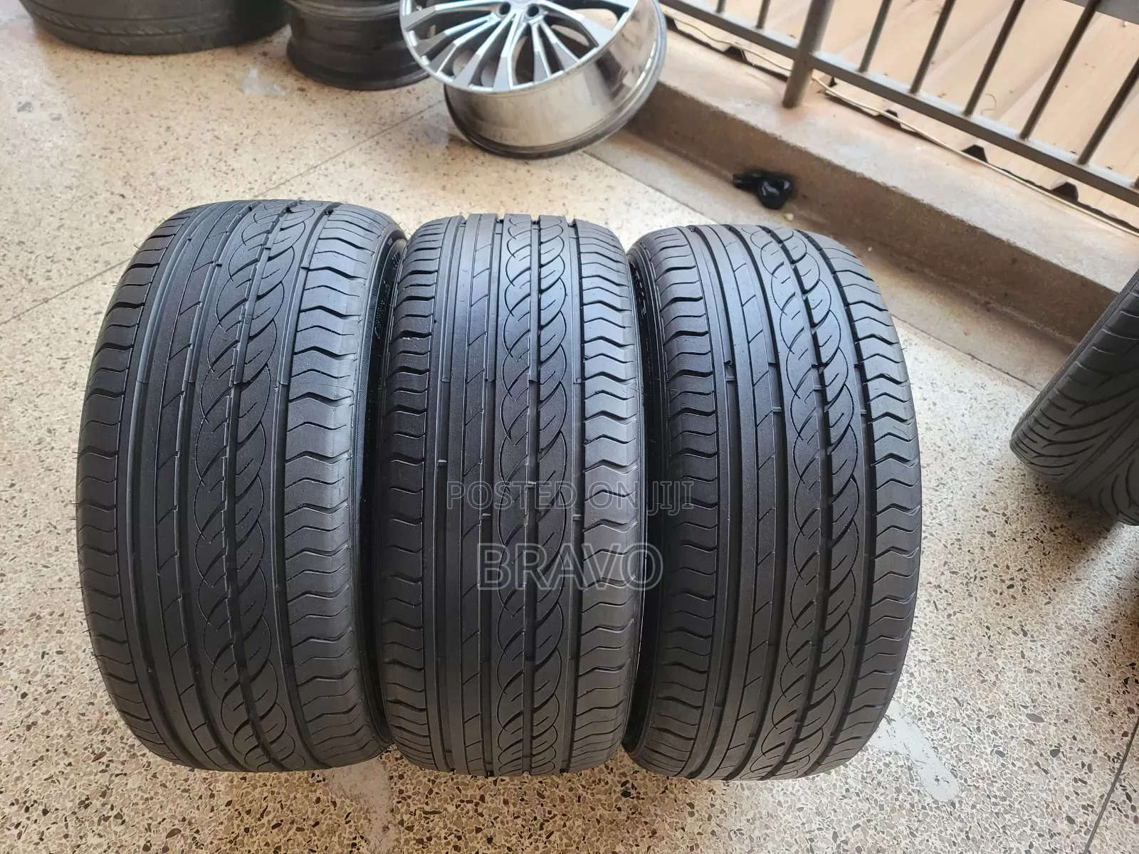 225/40r18 Sport Rx 6 .