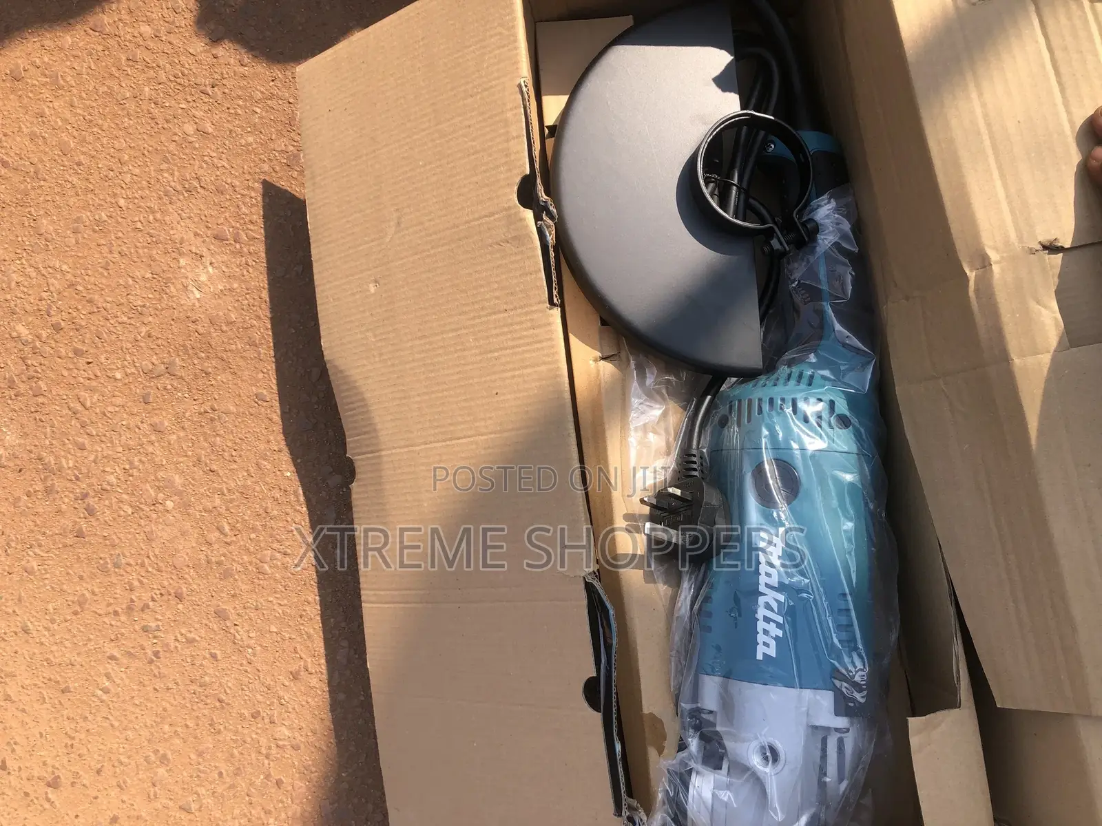 Electric Grinding Machine/ Grinder Makita (First Class)