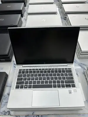 Laptop HP EliteBook 830 G8 16GB Intel Core I7 SSD 512GB