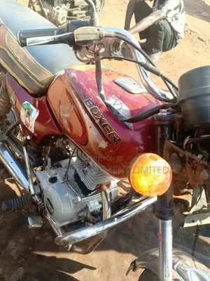 Bajaj Boxer 100 2023 Red