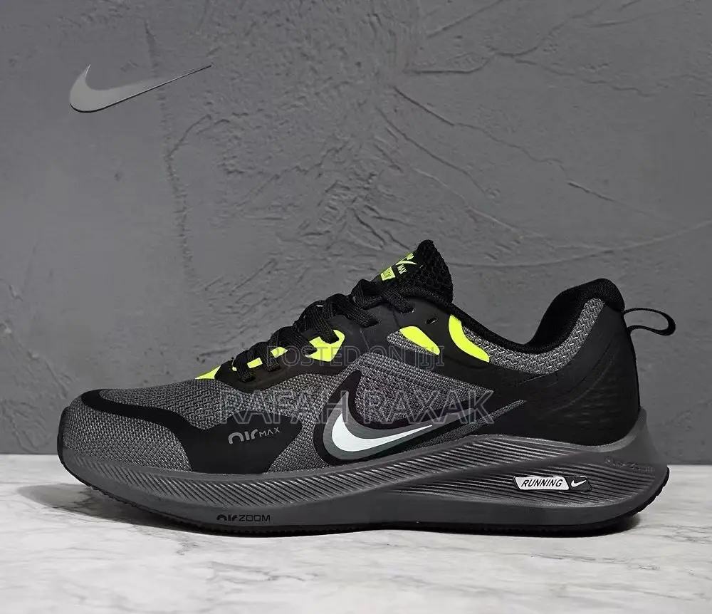 Original Nike Air Zoom Light Running Sneakers