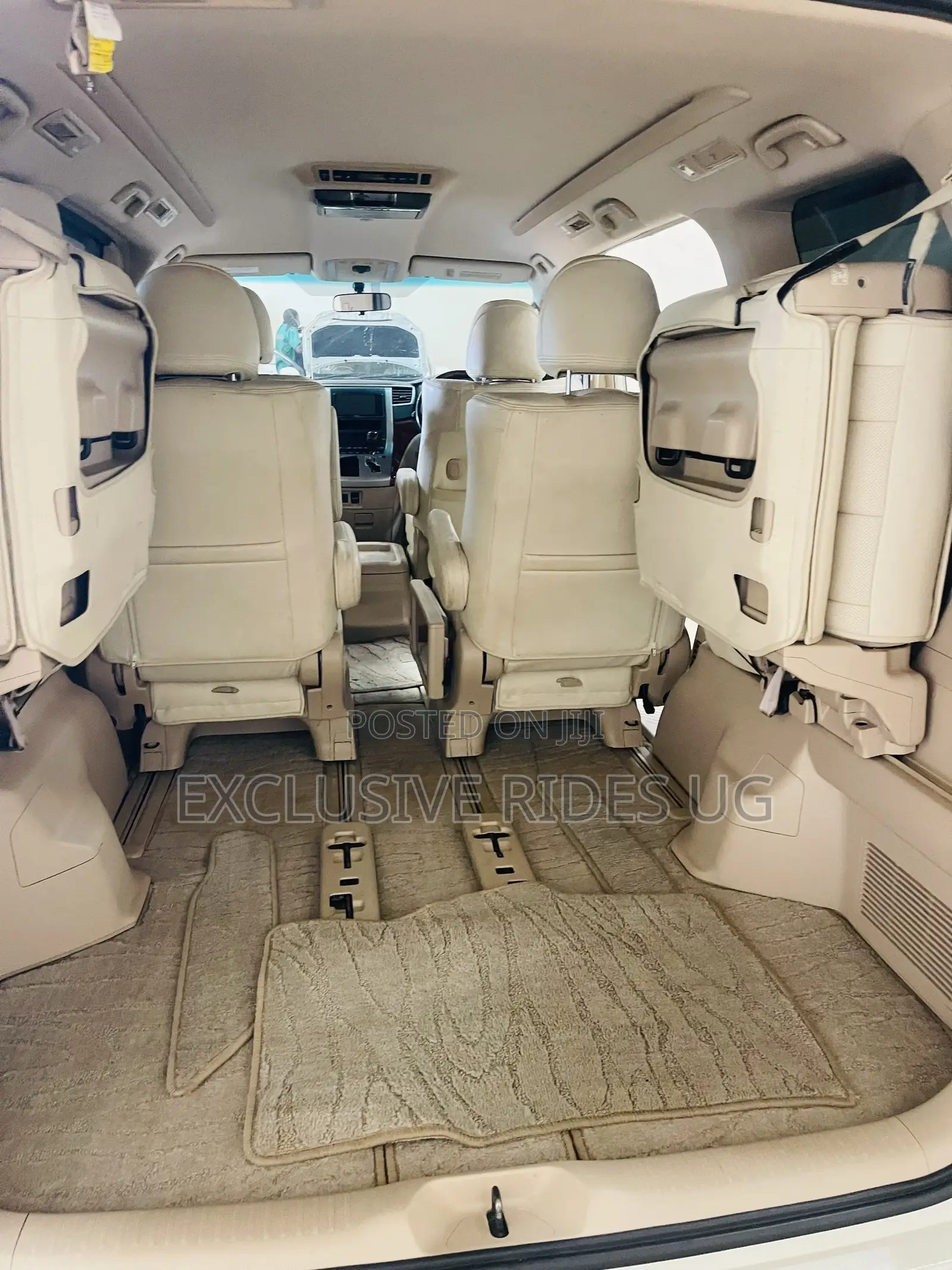 Toyota Alphard 2011 White