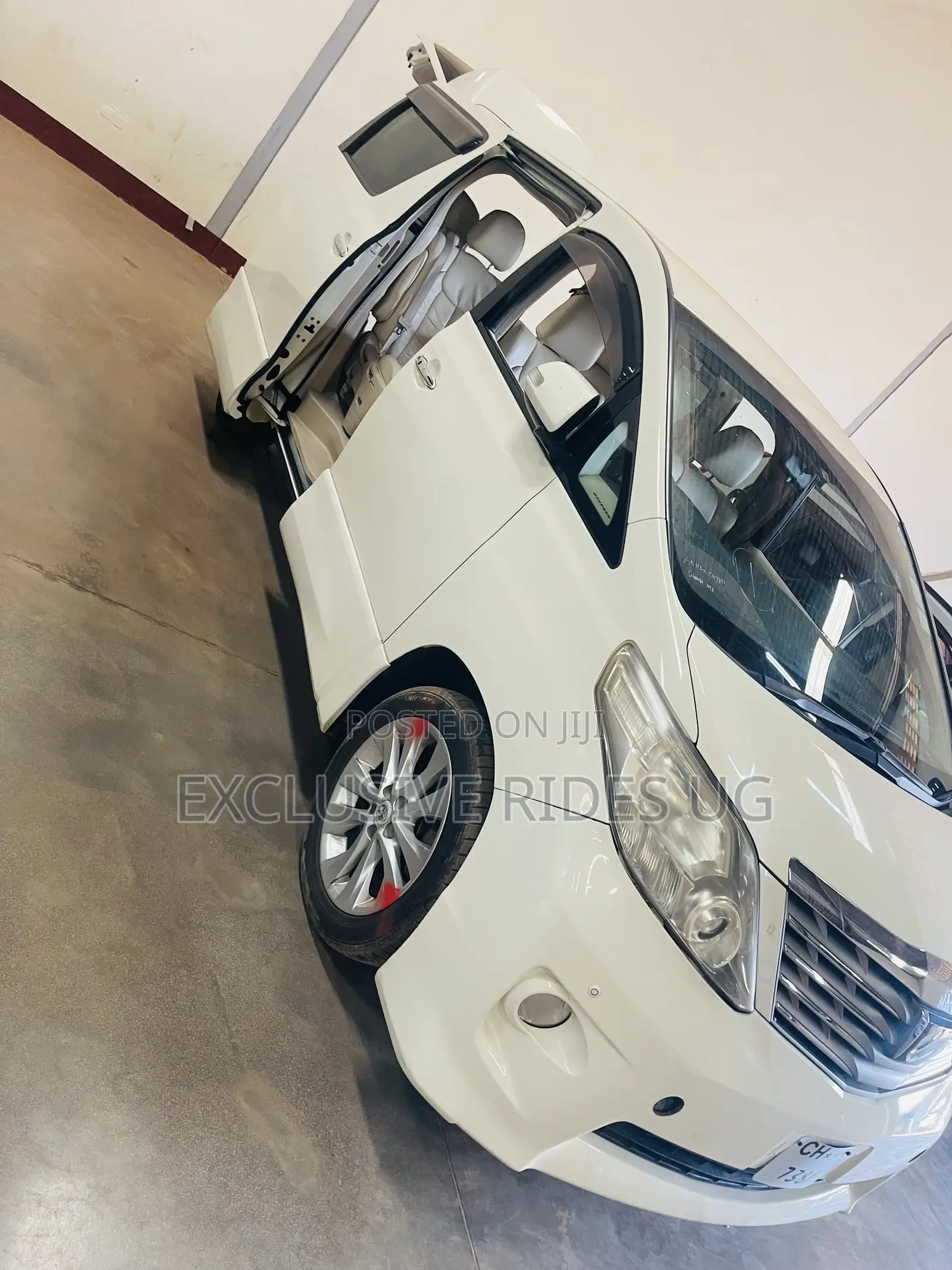 Toyota Alphard 2011 White