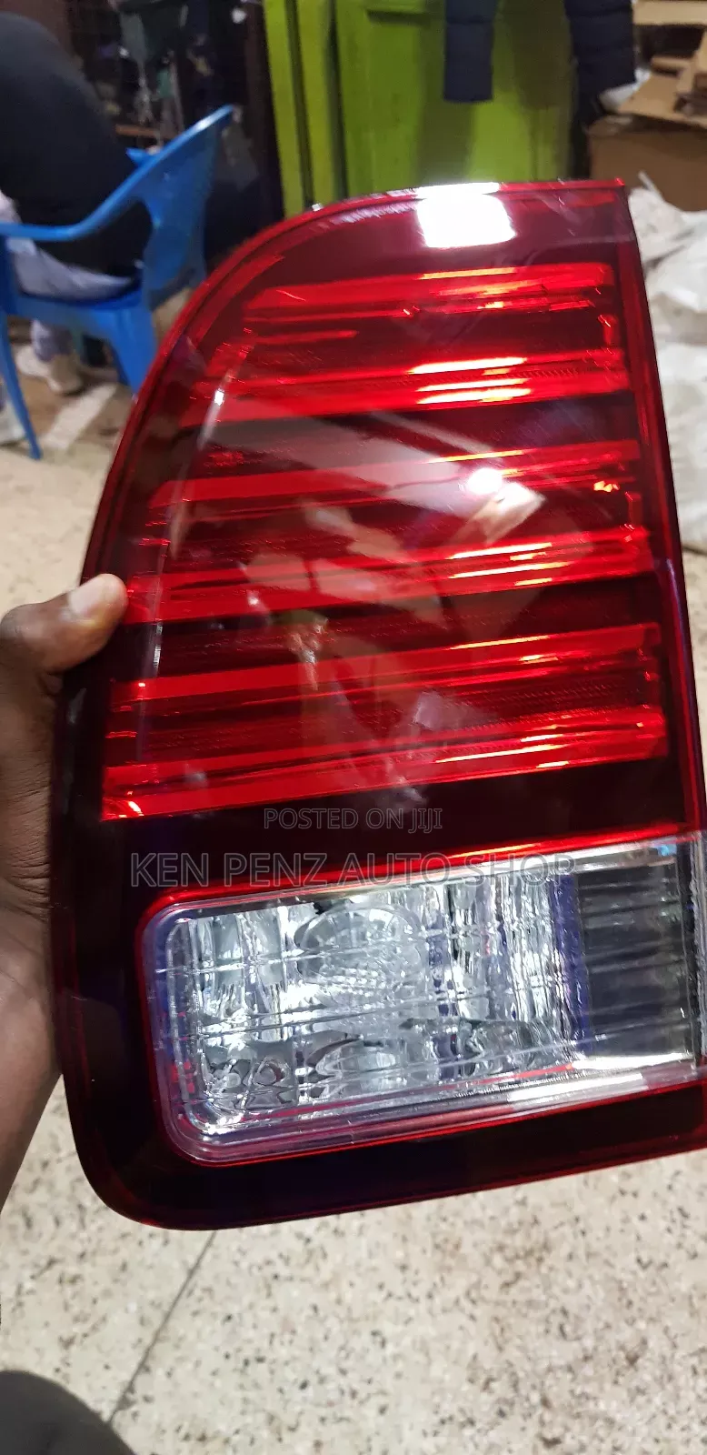 Boot or Reflectors Landcruiser 100 and Signus
