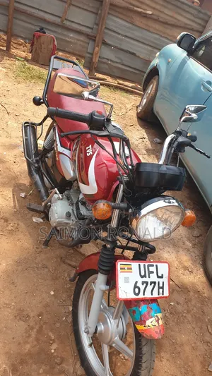 TVS HLX 125 2020 Red