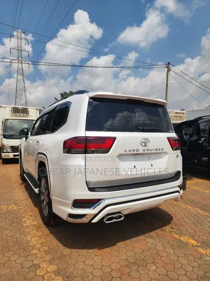 New Toyota Land Cruiser 2023 White