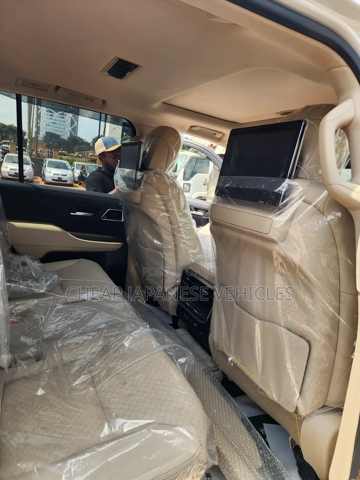 New Toyota Land Cruiser 2023 White