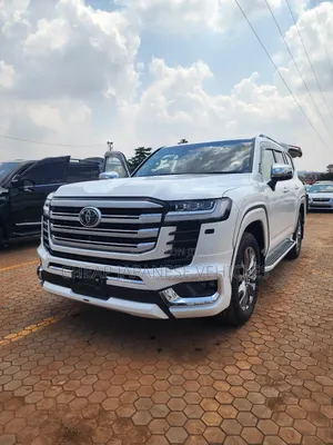 New Toyota Land Cruiser 2023 White