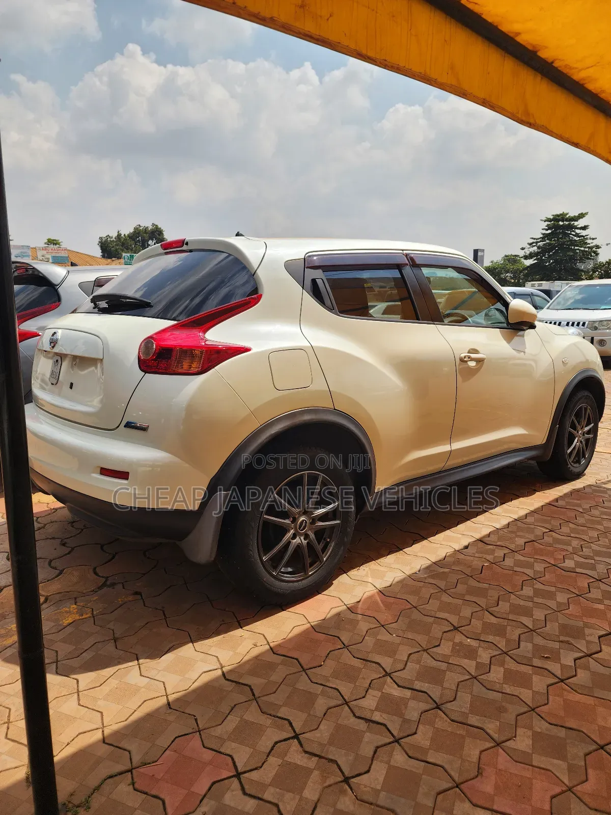 Nissan Juke 2012 White