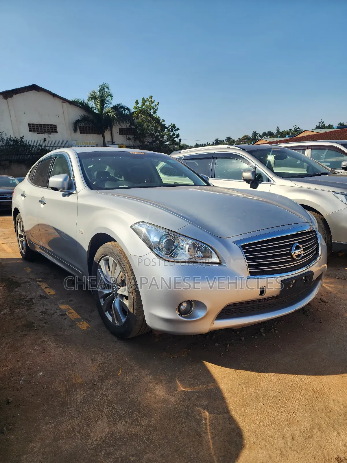 Nissan Fuga 2014 Silver