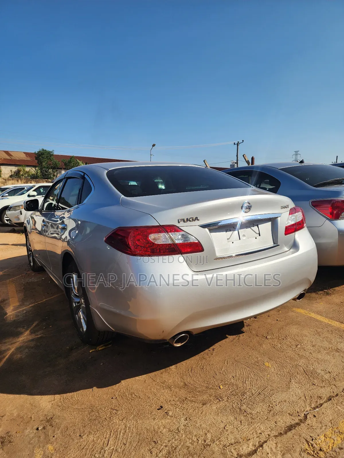 Nissan Fuga 2014 Silver